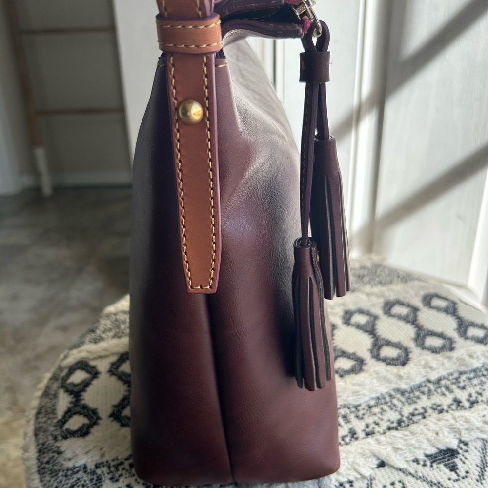 Dooney & Bourke Chestnut Brown Leather Hobo with Tan Handle - Picture 4 of 12